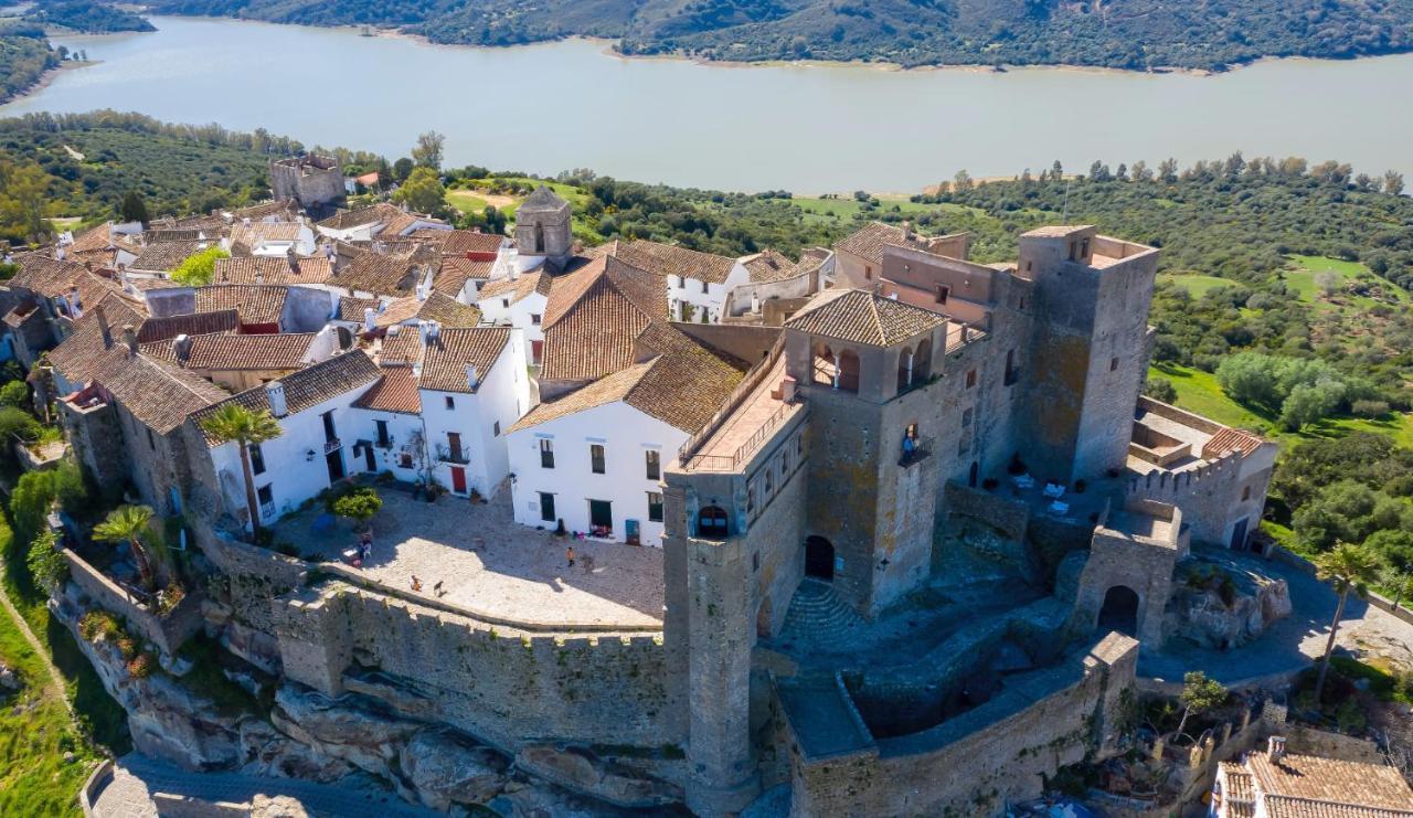 Casas Rurales Tugasa Castillo De Castellar 卡斯特拉·德·拉·弗伦 外观 照片